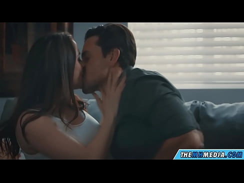 ❤️ एक चांगला busty आई सह रोमँटिक सेक्स गुदद्वारासंबंधीचा अश्लील  ️❤